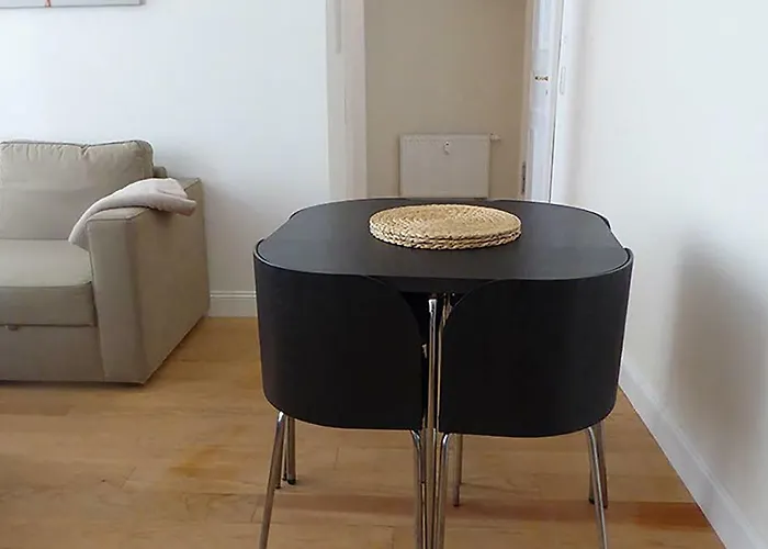 Klosterstrasse Direkt Am Schloss * Schwerin (Mecklenburg-Vorpommern)